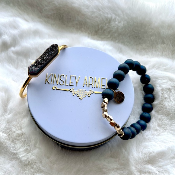 Kinsley Armelle 2 Piece Bracelet Set Quartz and Bead Raven - Picture 6 of 7